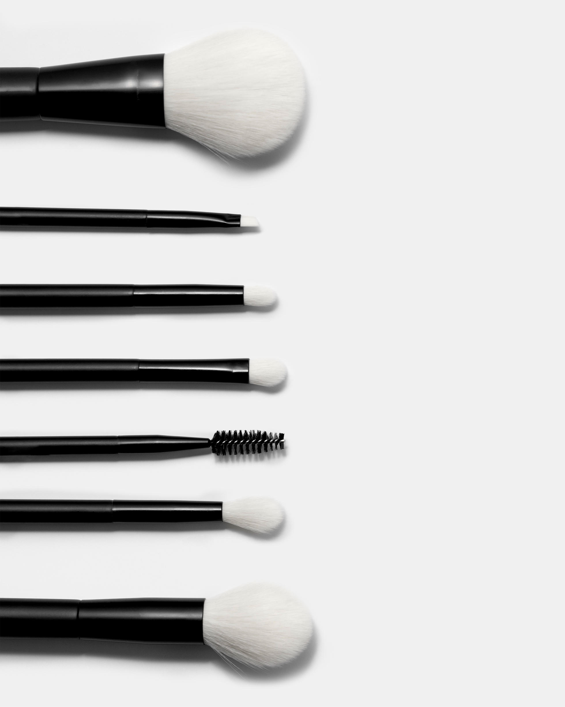 Набор кистей для макияжа Brush Tube Makeup Set Black