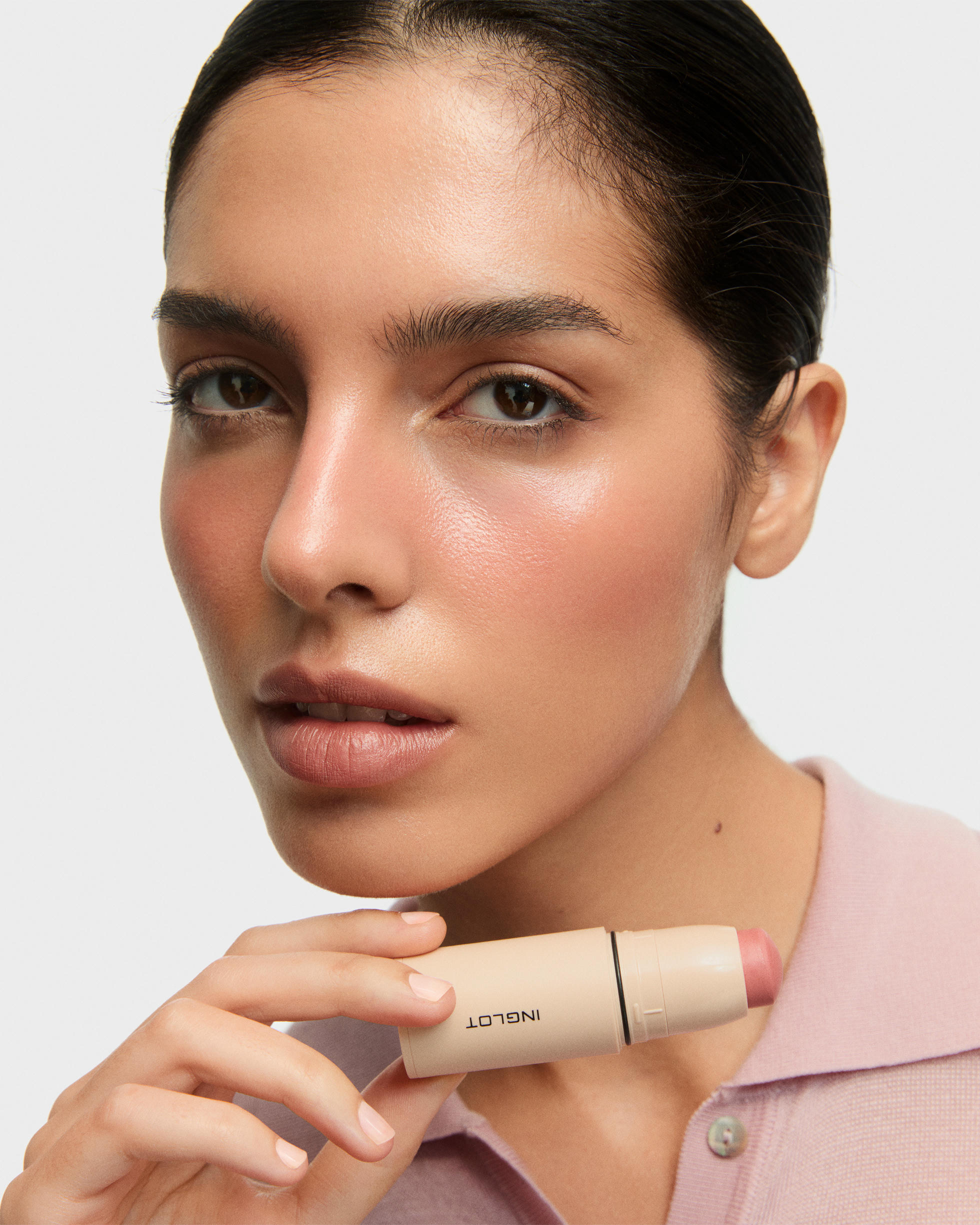 Кремовые румяна в стике Cream Stick Blush 212 Classic Pink