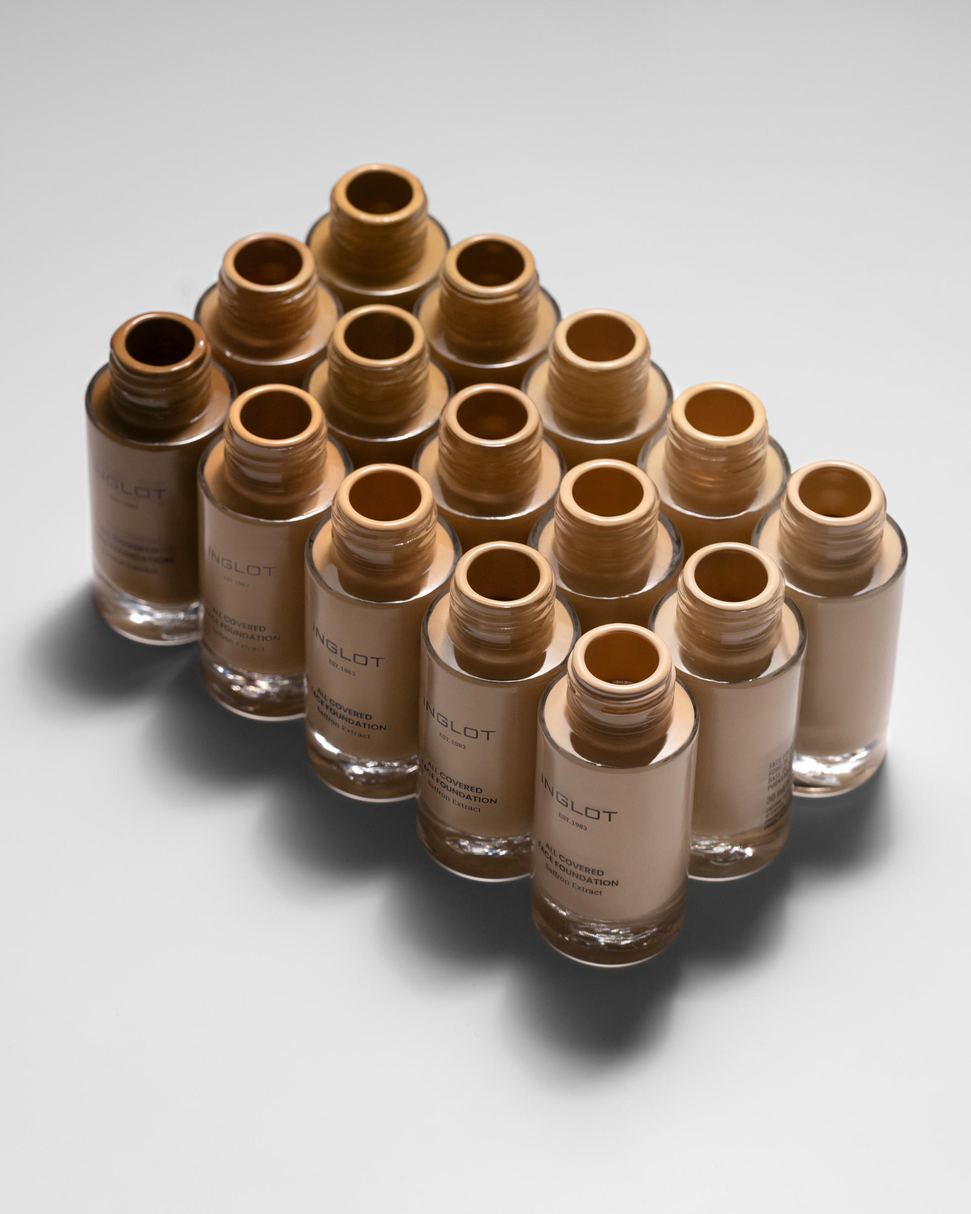 Тональная основа All Covered Face Foundation LC011