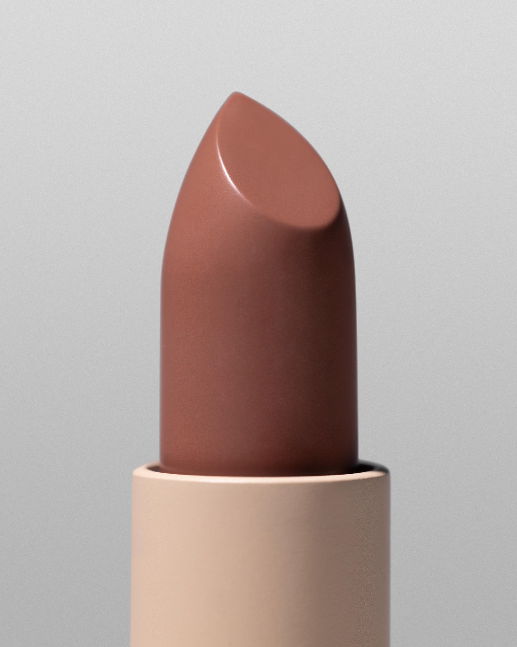 Губная помада Creamy Soft Cocoa Nude 503