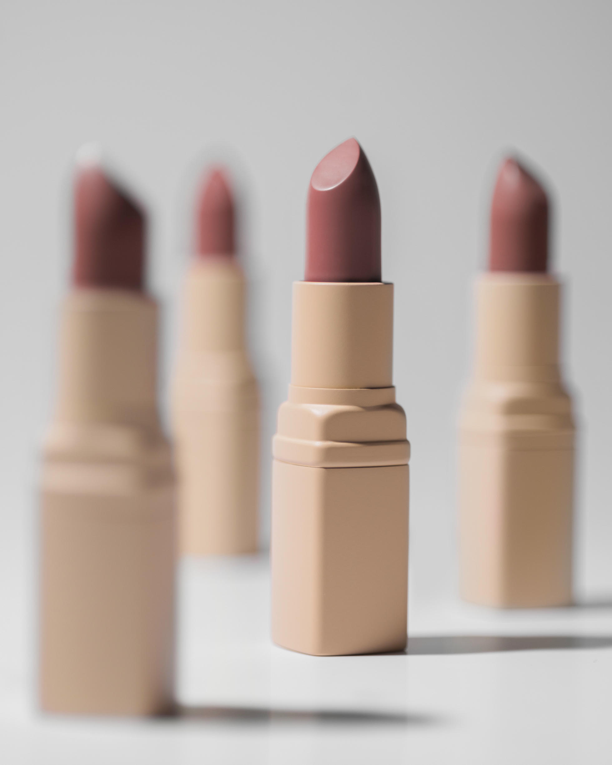 Губная помада Creamy Soft Muted Pink 506