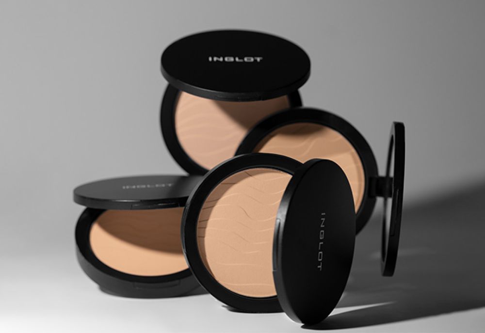 Минеральная пудра для лица: кому подходит Stay Hydrated Pressed Powder от INGLOT