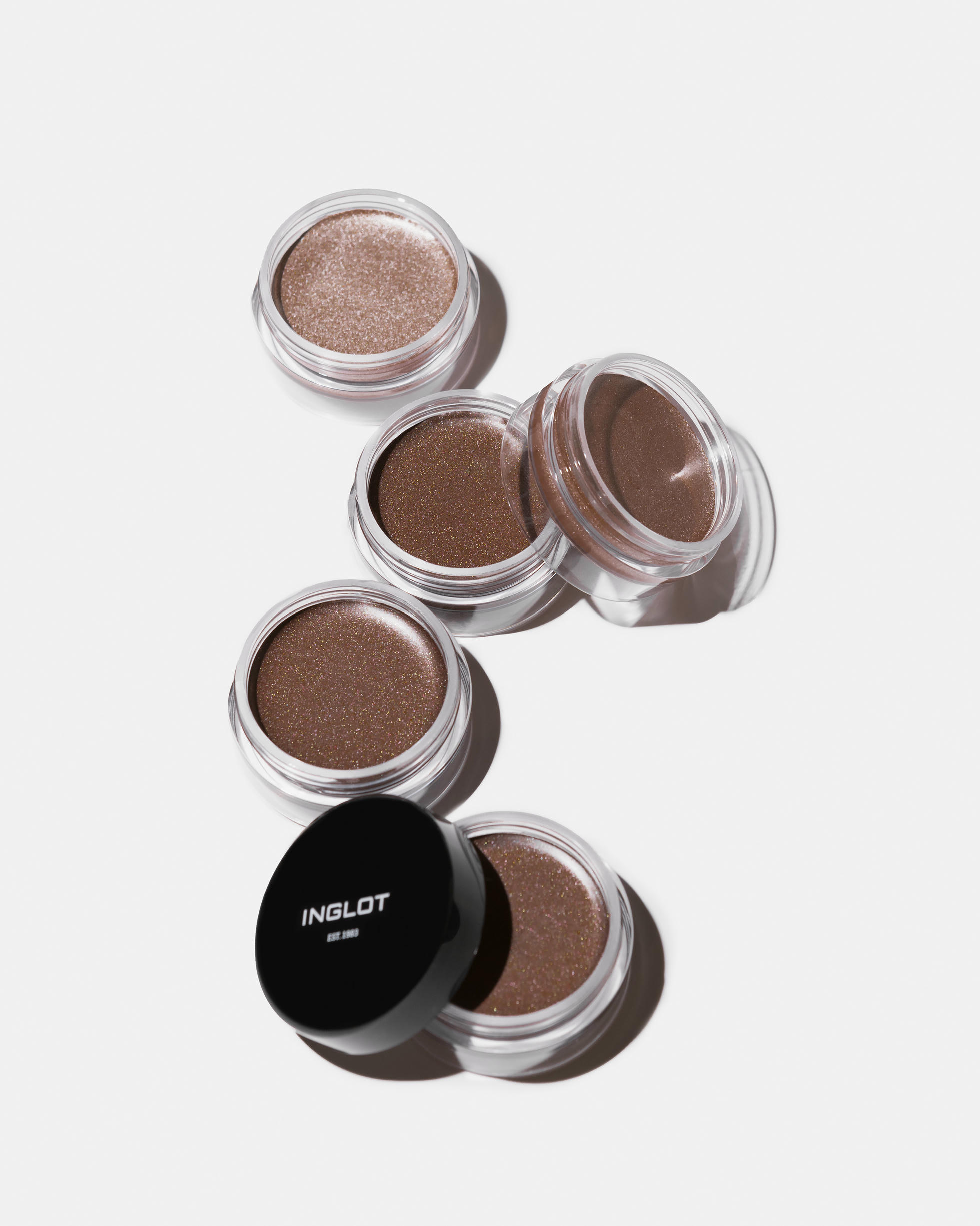 Легендарная гелевая подводка для глаз AMC Eyeliner Gel 94