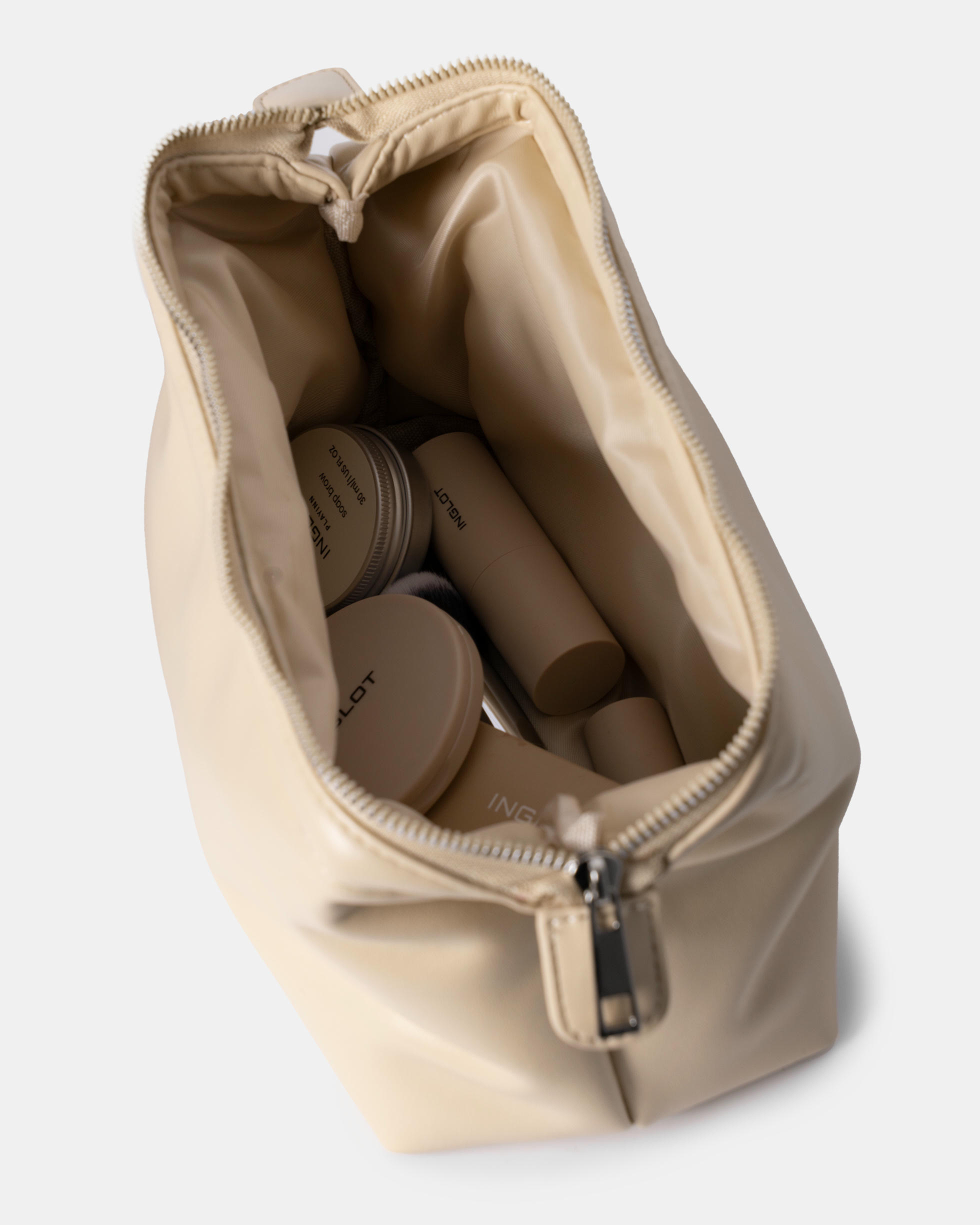 Косметичка Minimalist Makeup Bag Almond