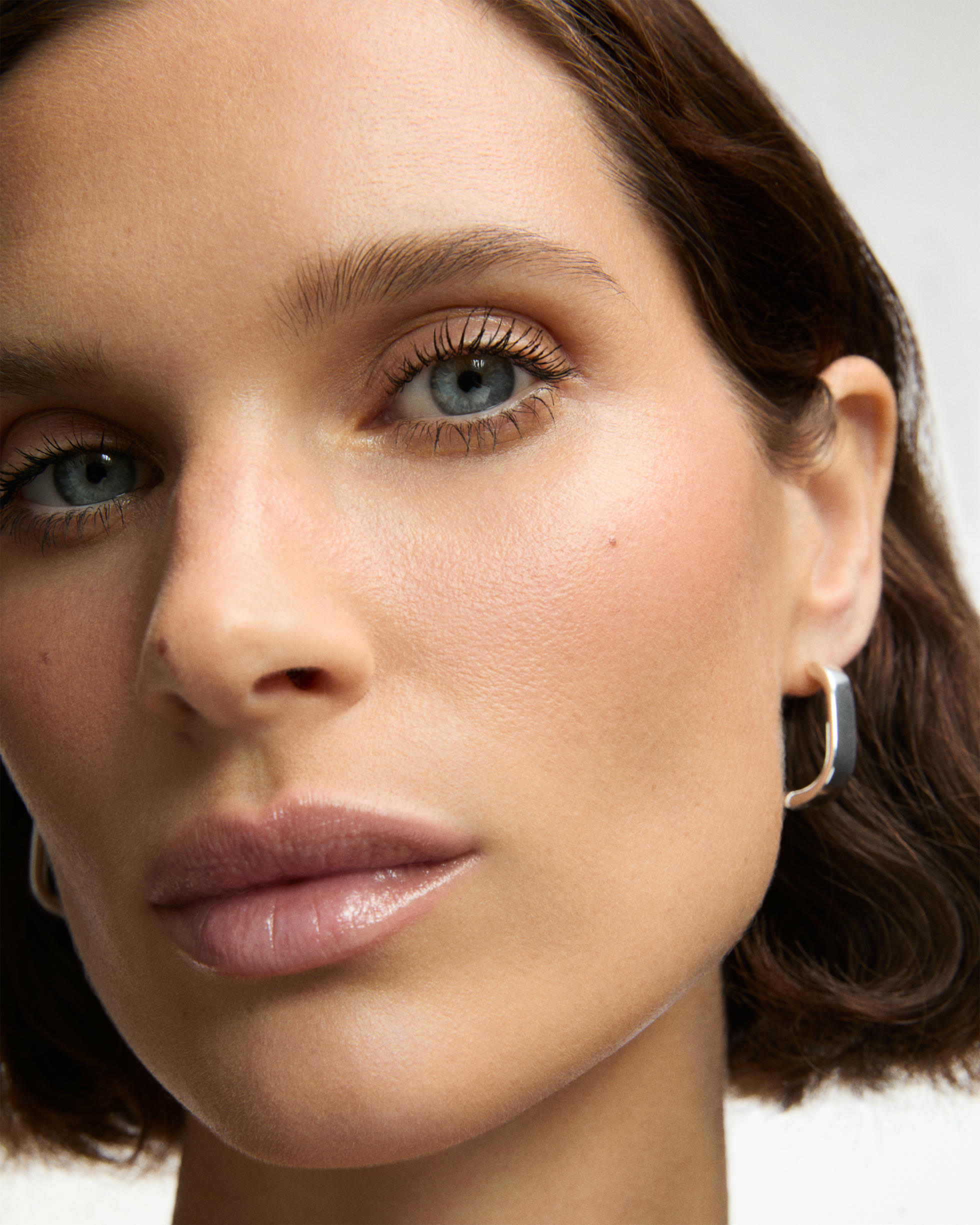 Тушь для ресниц INGLOT More Than a Legend Mascara