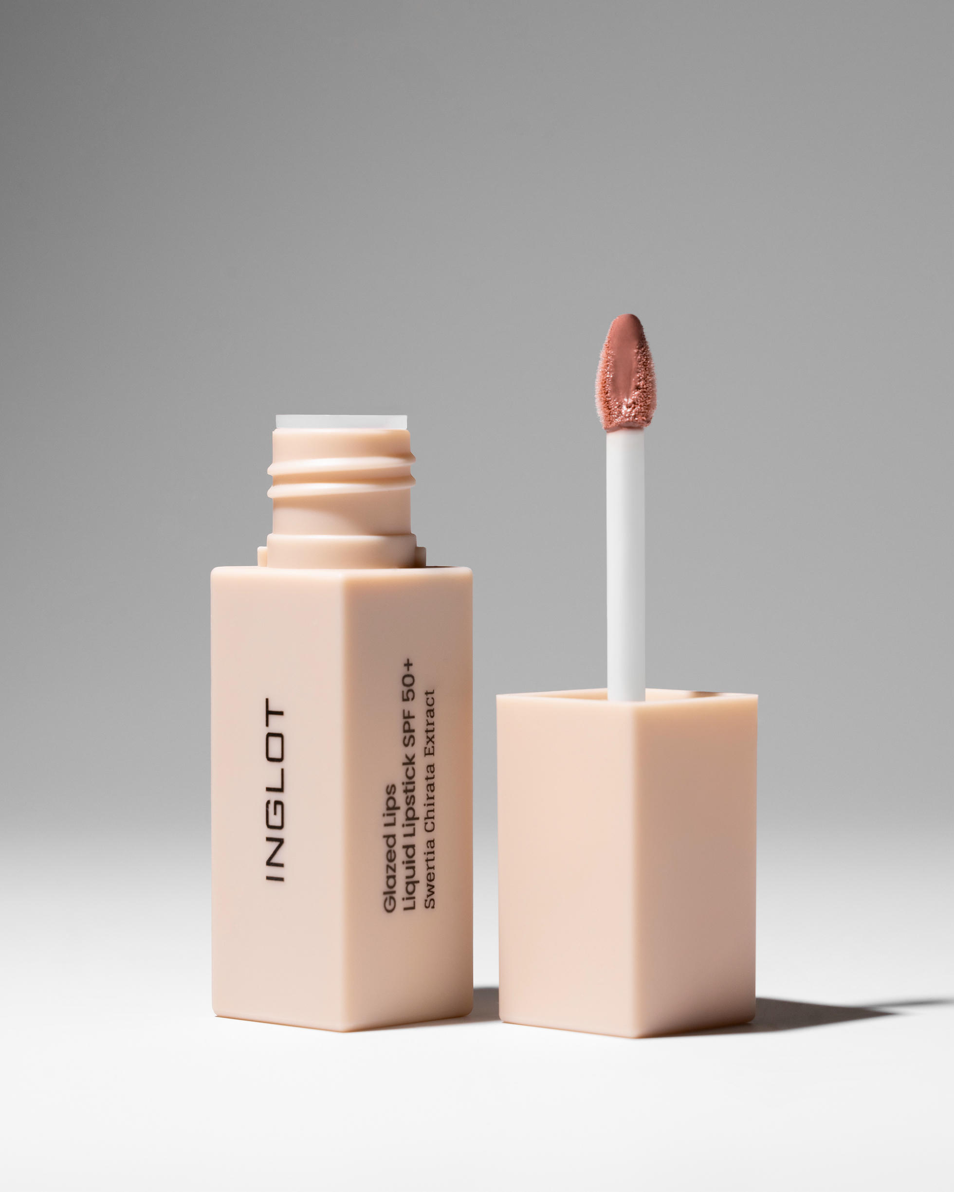 Помада для губ Glazed Lips Liquid Lipstick SPF 50+ 905 Rose-Yogurt Cake