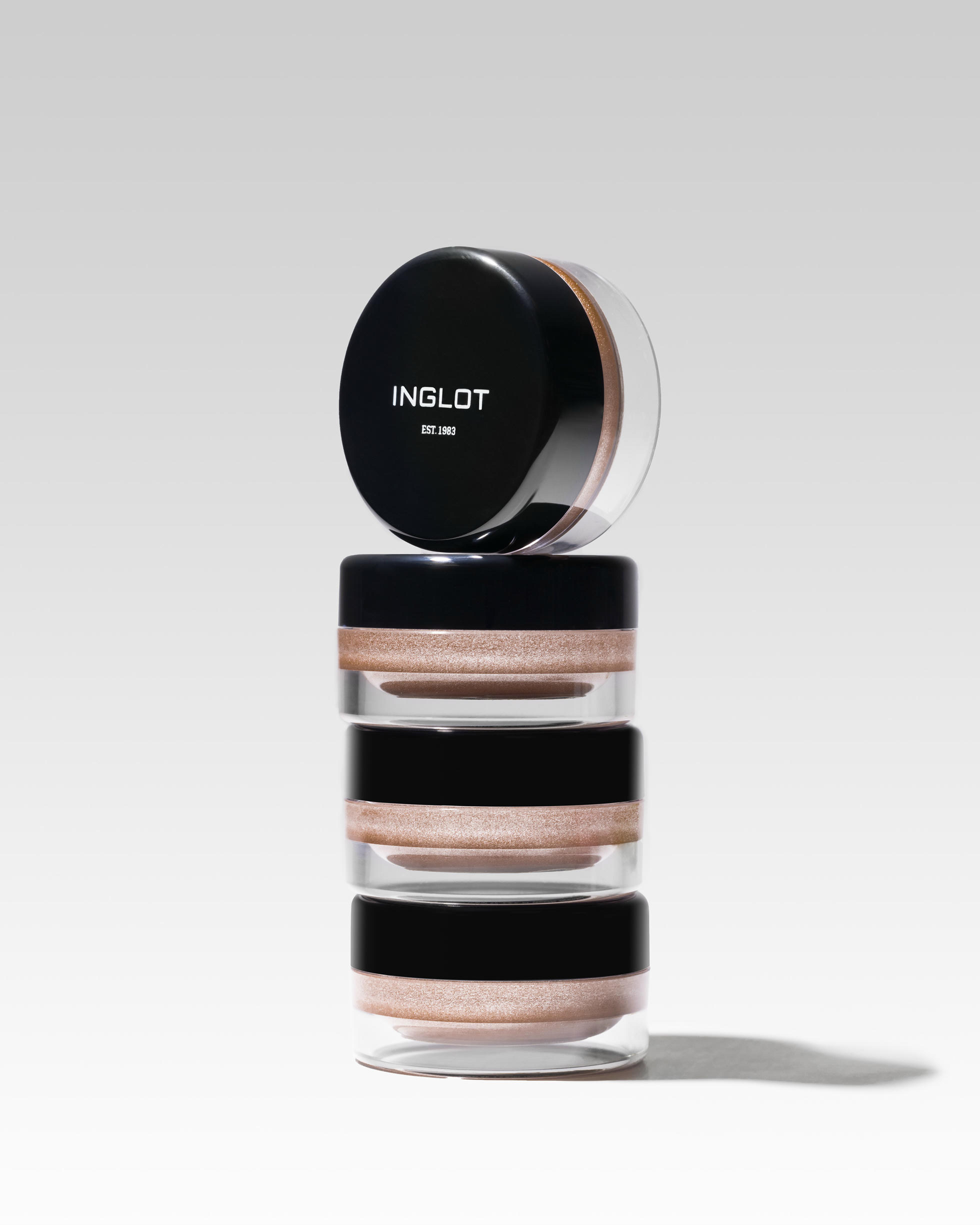 Легендарная гелевая подводка для глаз AMC Eyeliner Gel 94