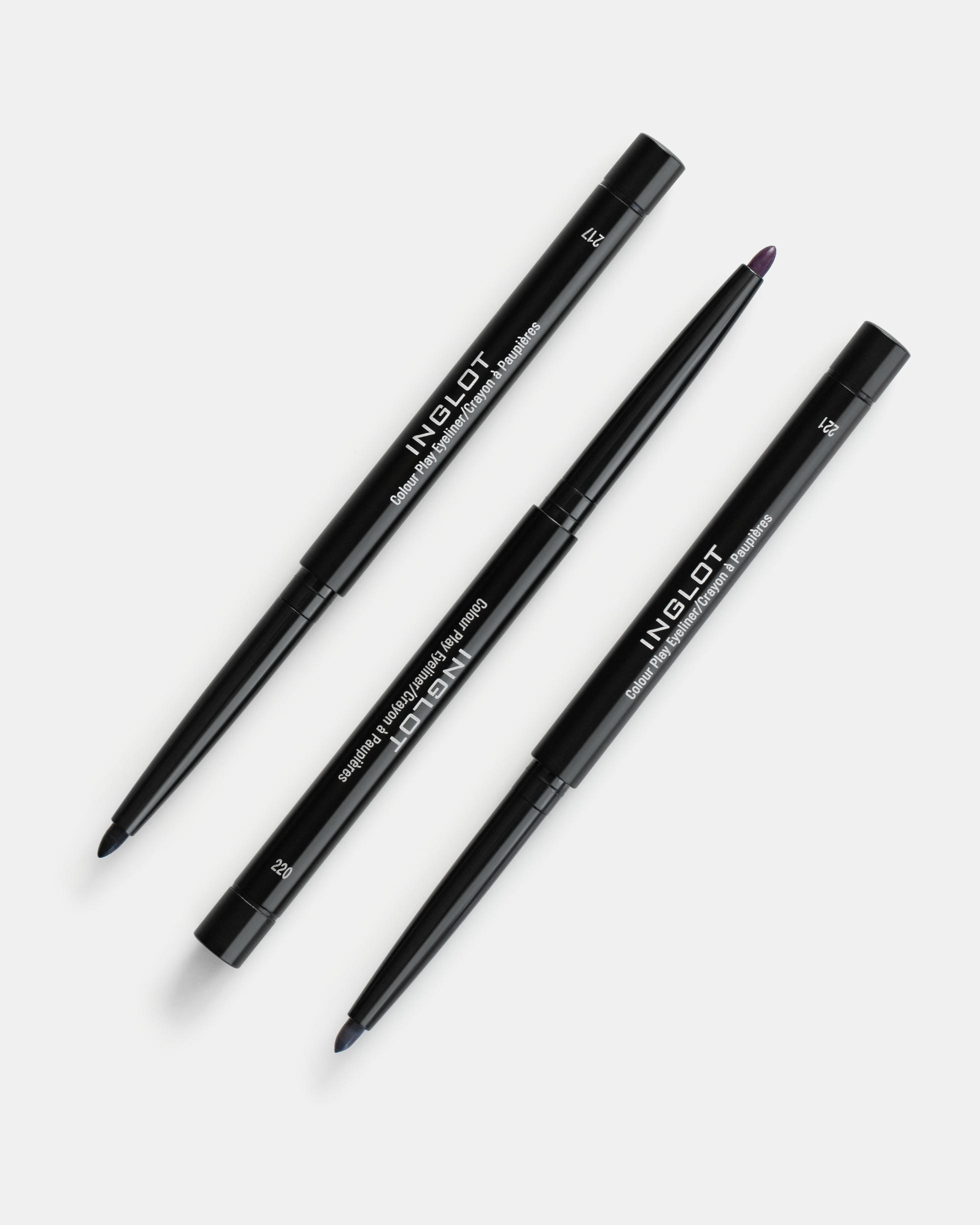 Карандаш для век Colour Play Eyeliner 220