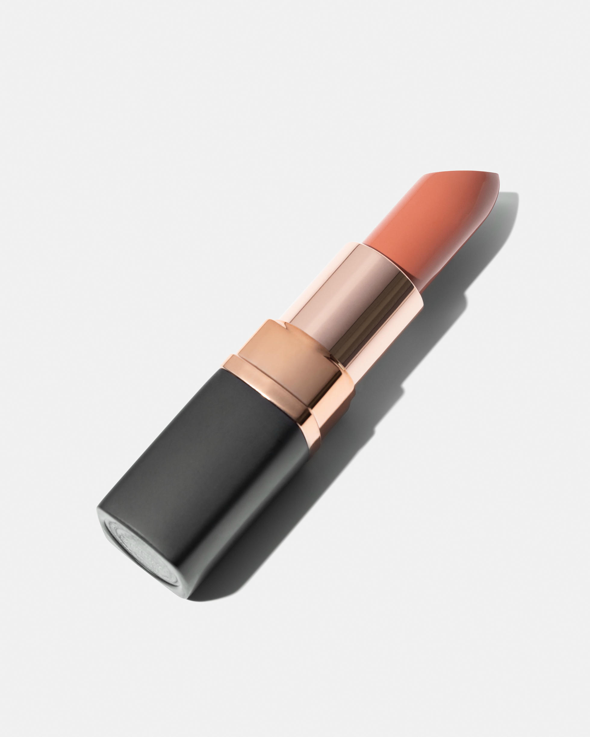 Помада Kiss Catcher Lipstick 904 Peach Mousse