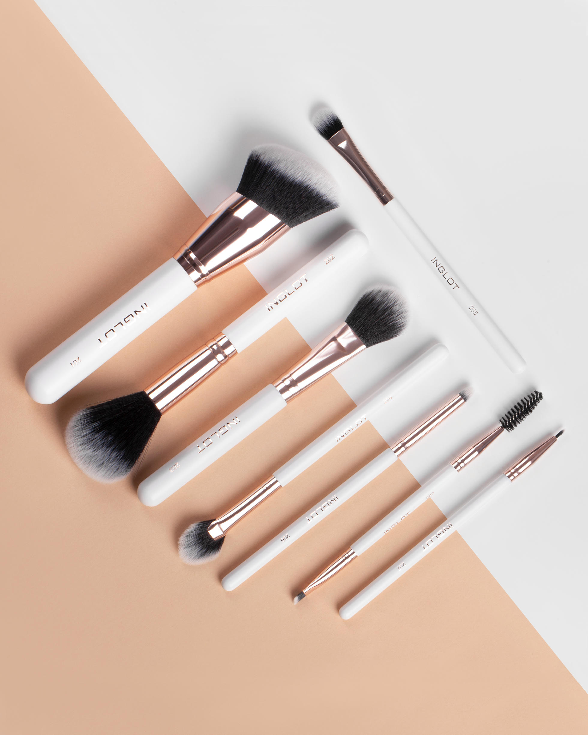 Кисть для лица 202