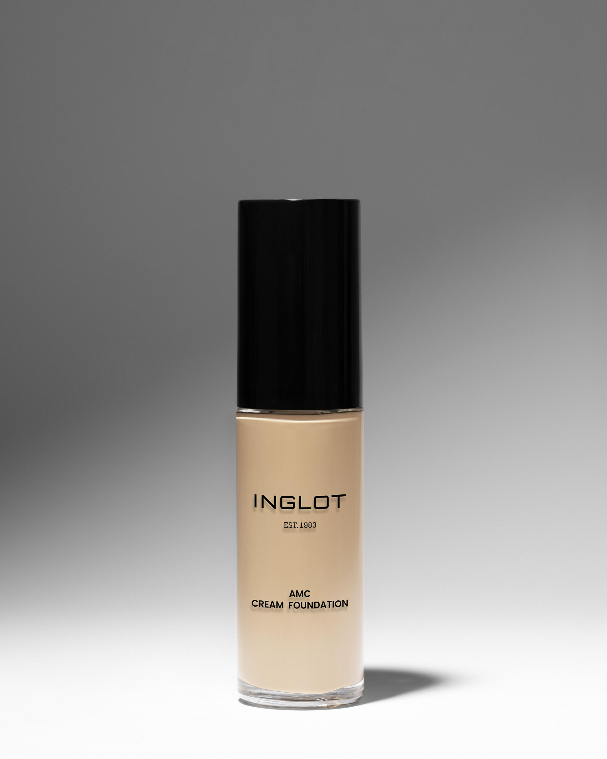 Тональная основа AMC Cream Foundation LW600
