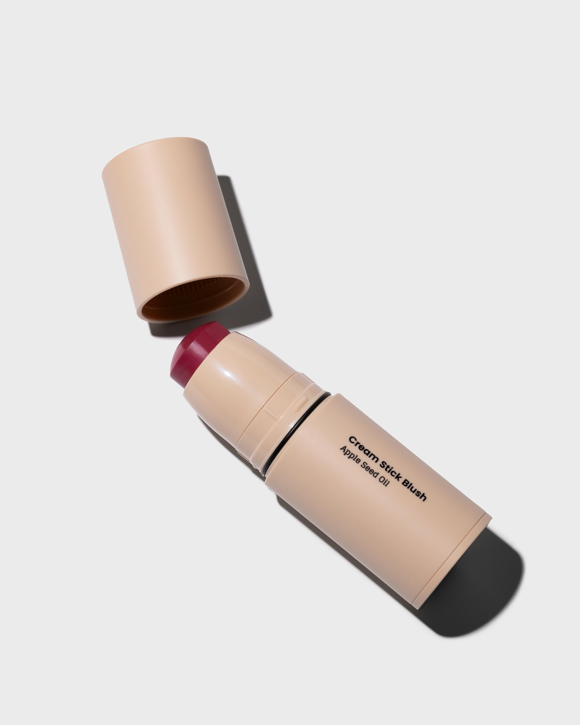 Кремовые румяна в стике Cream Stick Blush 213 Intense Pink