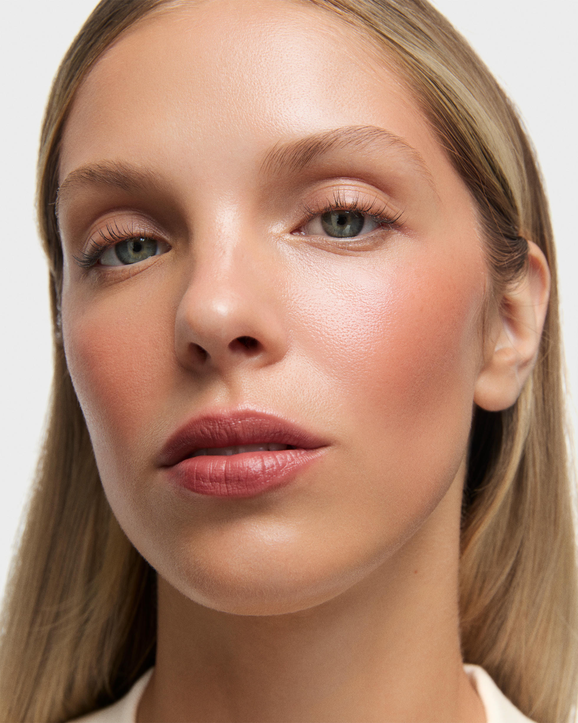 Кремовые румяна в стике Cream Stick Blush 211 Rusty Pink